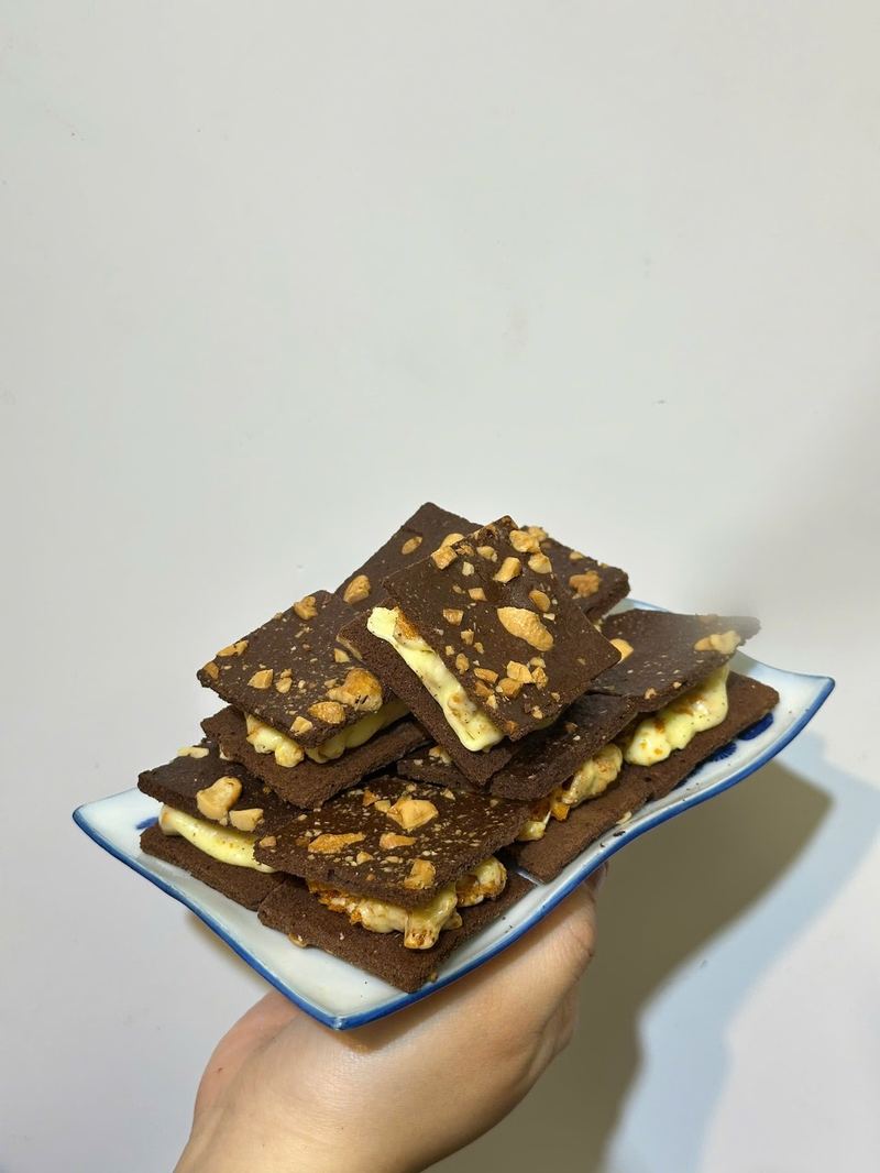 Quy giòn brownie caramel