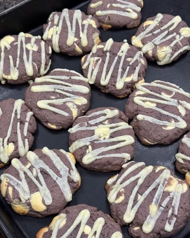 New York Cookie Ube cream cheese