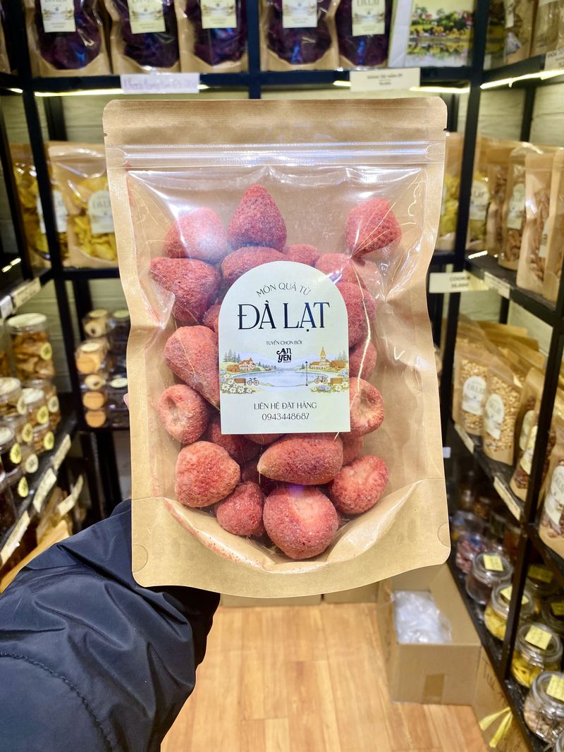 Dâu sấy giòn - túi lớn